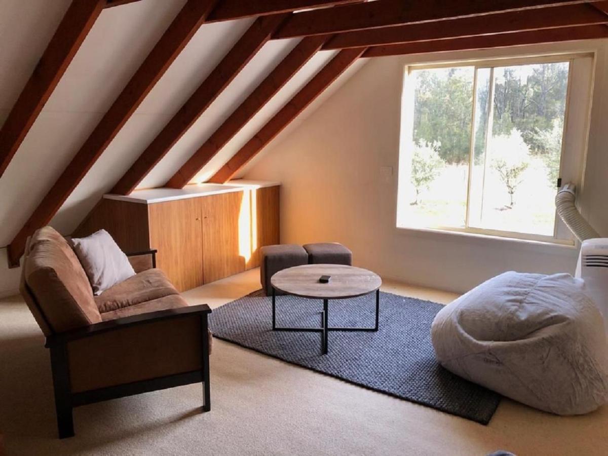 Madigan Wine Country Cottages เลิฟเดล ภายนอก รูปภาพ