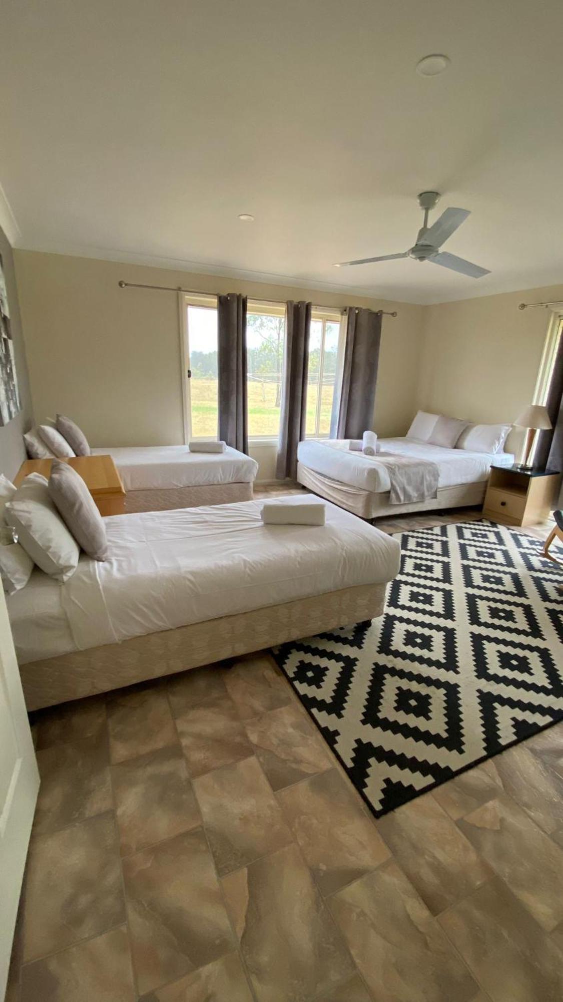 Madigan Wine Country Cottages เลิฟเดล ภายนอก รูปภาพ